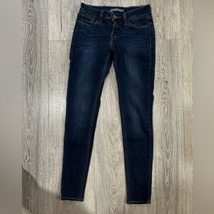 Levi's Dark Blue Women's Skinny Jeans
